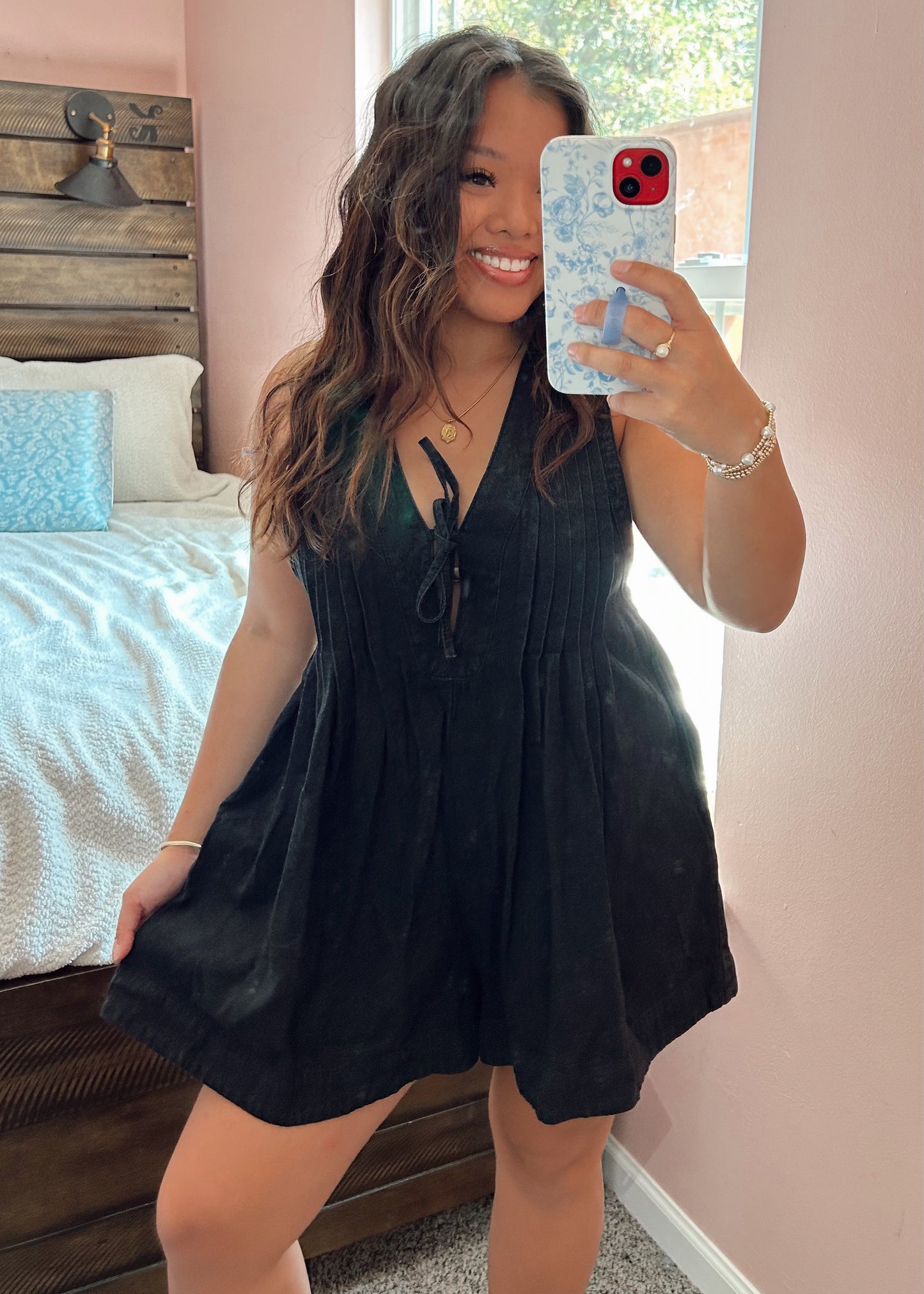Darlene’s denim jumper - black