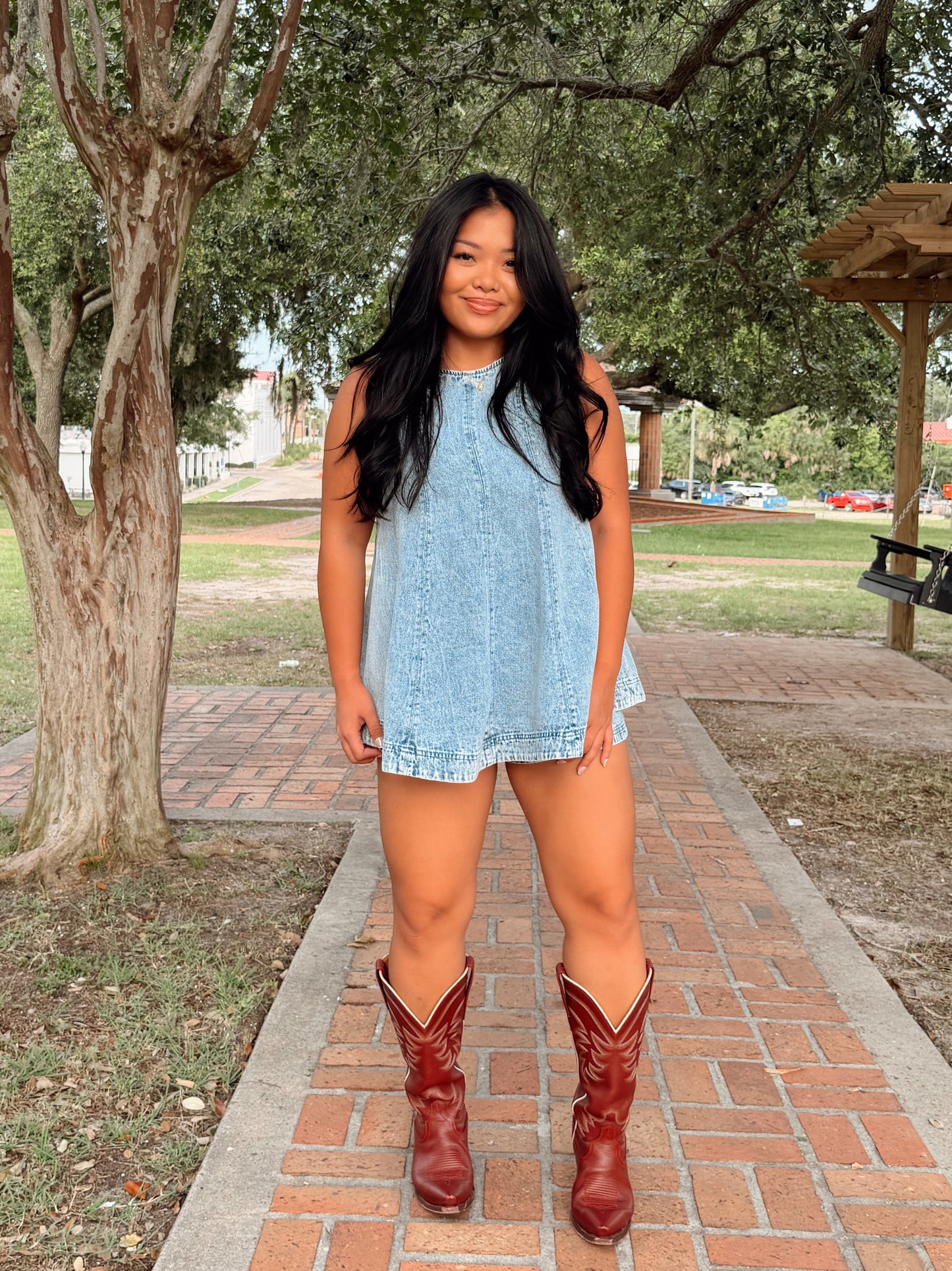 Megan - Light wash Top