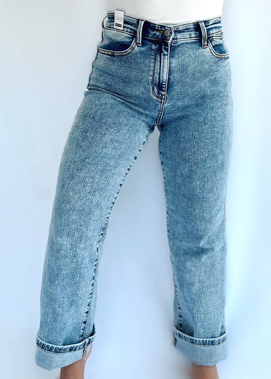 High Waisted Wash Straight fit - JUDY BLUE